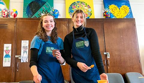 Art students joining Erie Zoo for an ExZOOberant Paint Party in their art studio